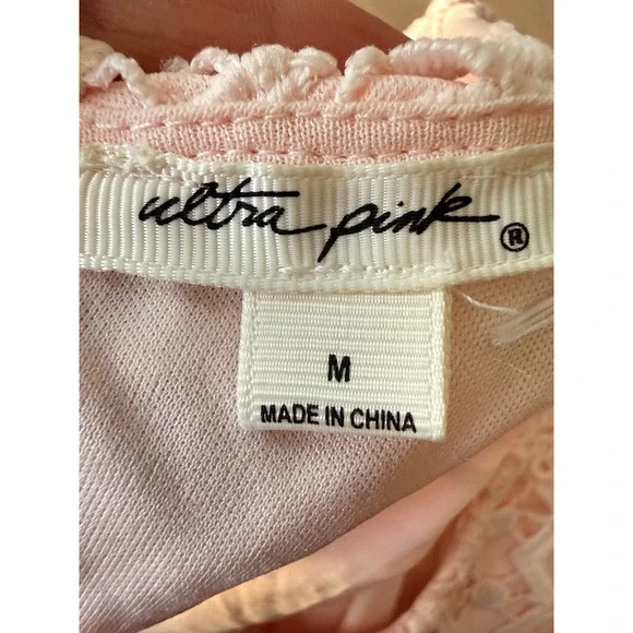 Ultra Pink Lace Sheer Blouse Long Sleeve Round‎ Neck Women's Size M - Picture 7 of 7